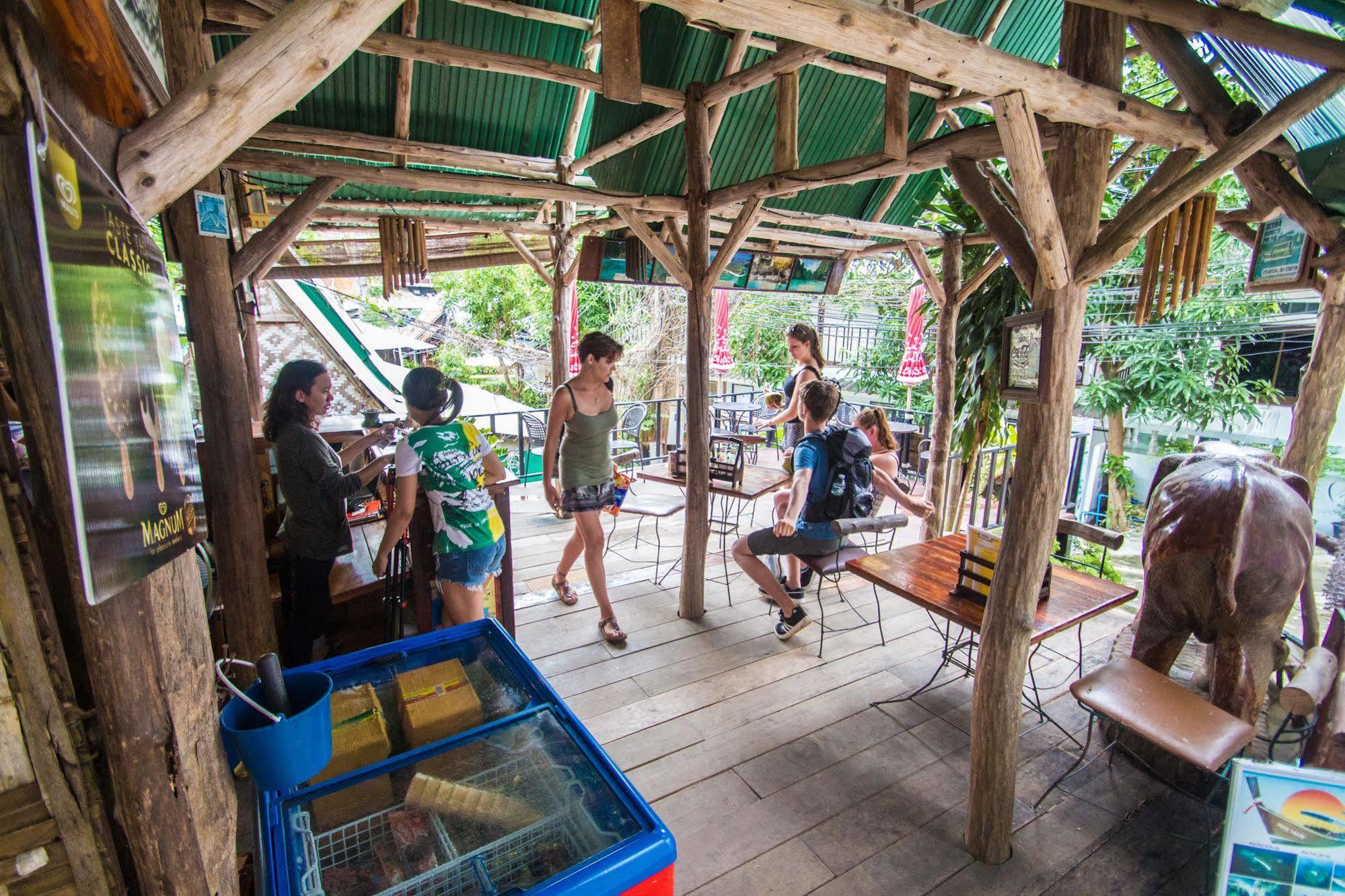 Tropical Garden Bungalow Koh Koh Phi Phi Don Extérieur photo